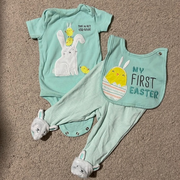 Time to Get Egg-Cited 3M Outfit Set with Bib - Picture 1 of 10